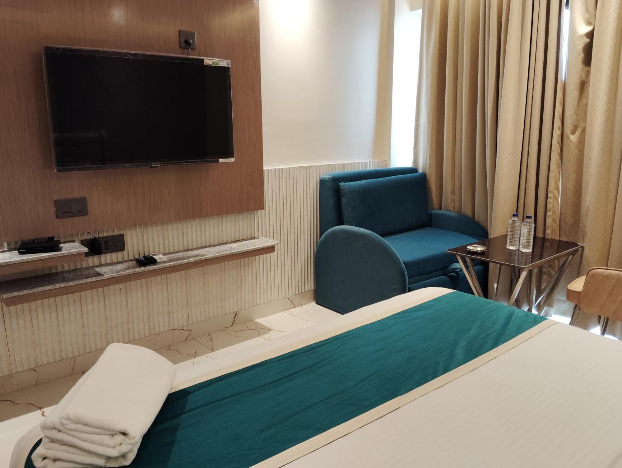 Hotel Dreamland プリ エクステリア 写真
