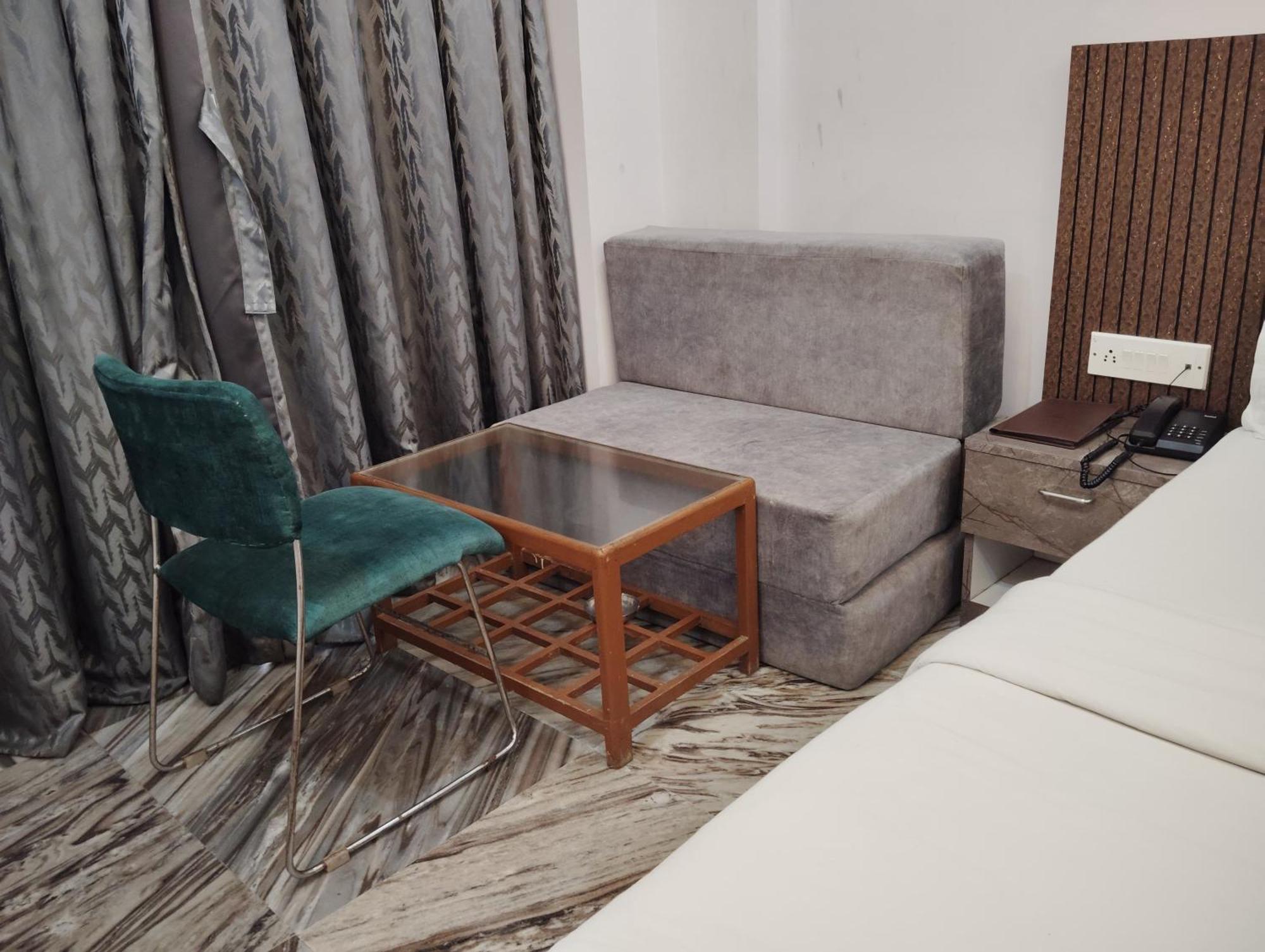 Hotel Dreamland プリ エクステリア 写真